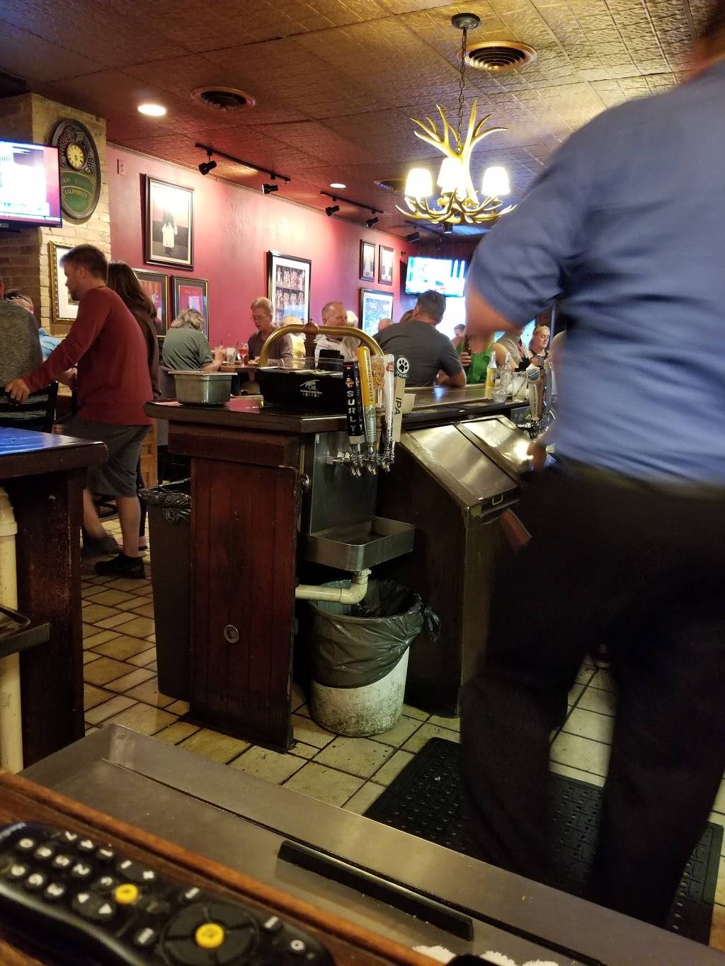 Pig On The Porch | restaurant | 130 Railway St W, Loretto, MN 55357, USA | 7634791788 OR +1 763-479-1788