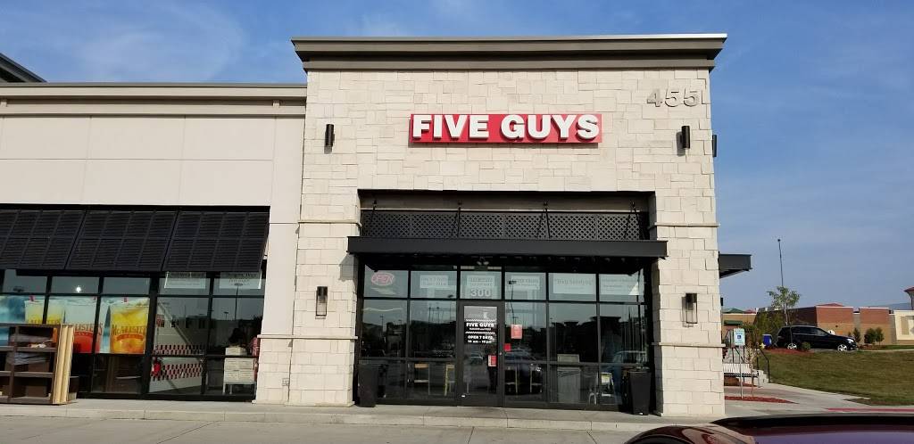 Five Guys | meal takeaway | 455 S 64th St, West Des Moines, IA 50266, USA | 5152074485 OR +1 515-207-4485