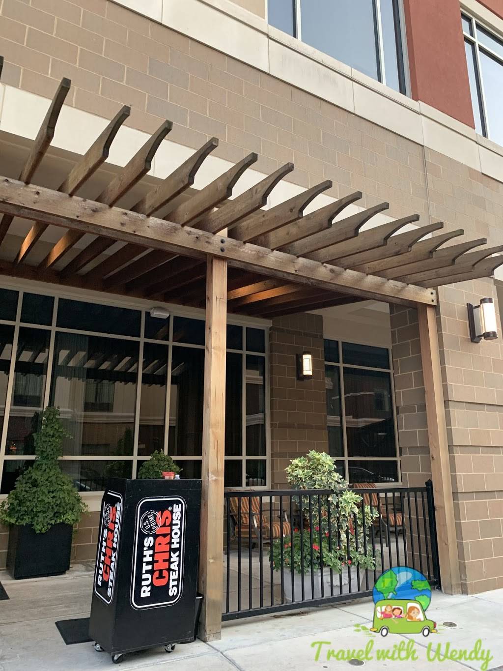 Ruths Chris Steak House | restaurant | 720 Gallatin Street, SW, Place, Huntsville, AL 35801, USA | 2565393930 OR +1 256-539-3930