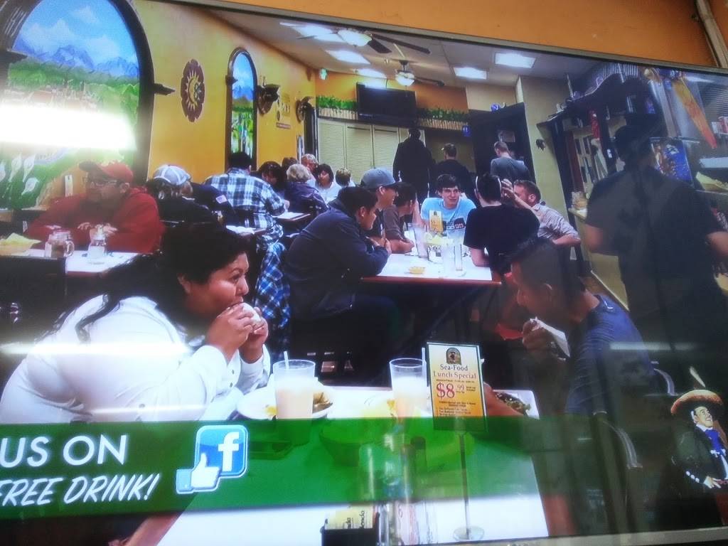 Cielito Lindo | restaurant | 1130 E Clark Ave, Santa Maria, CA 93455, USA | 8059387958 OR +1 805-938-7958