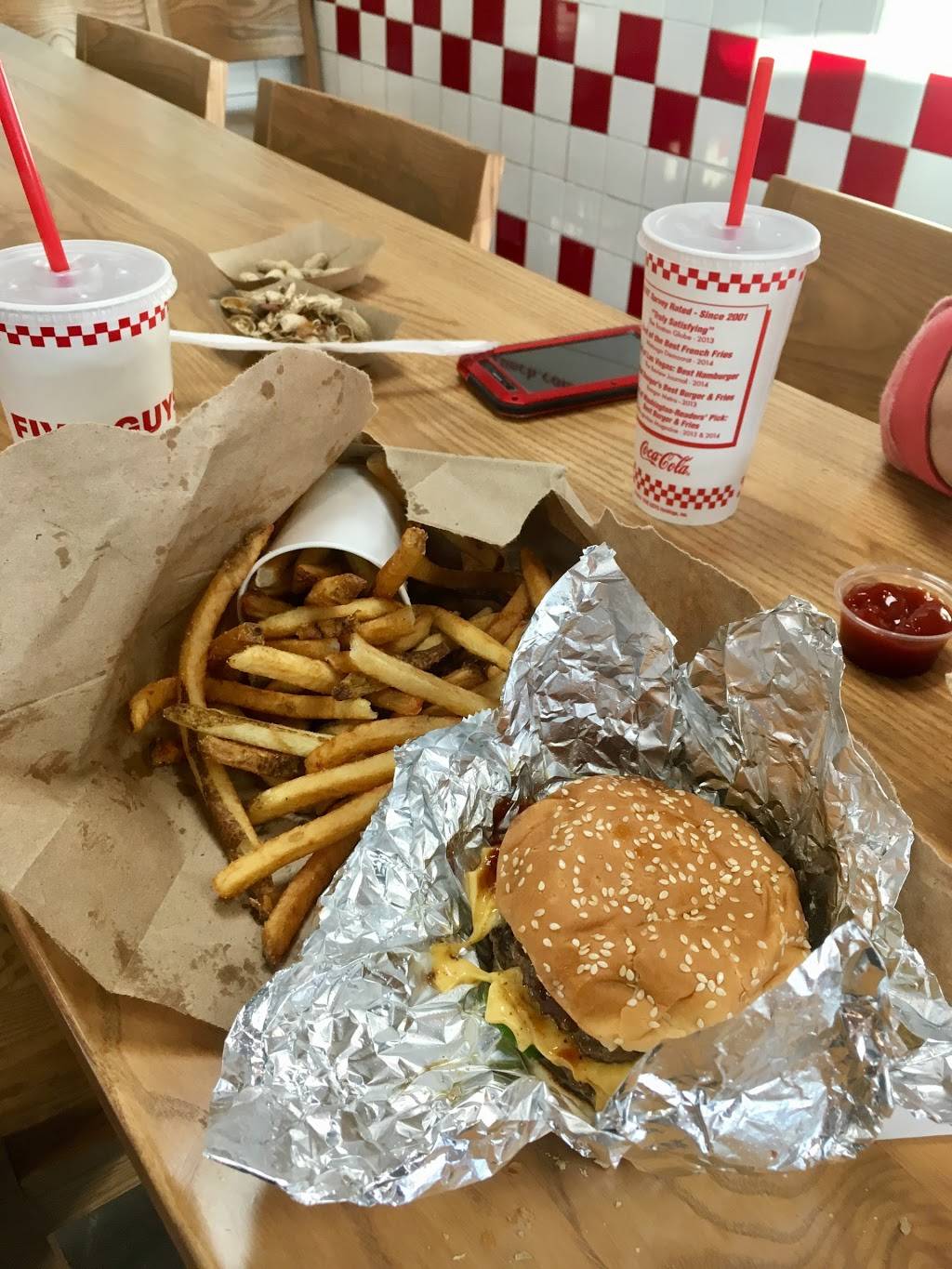 Five Guys | meal takeaway | 1203 S Croatan Hwy, Kill Devil Hills, NC 27948, USA | 2522550006 OR +1 252-255-0006