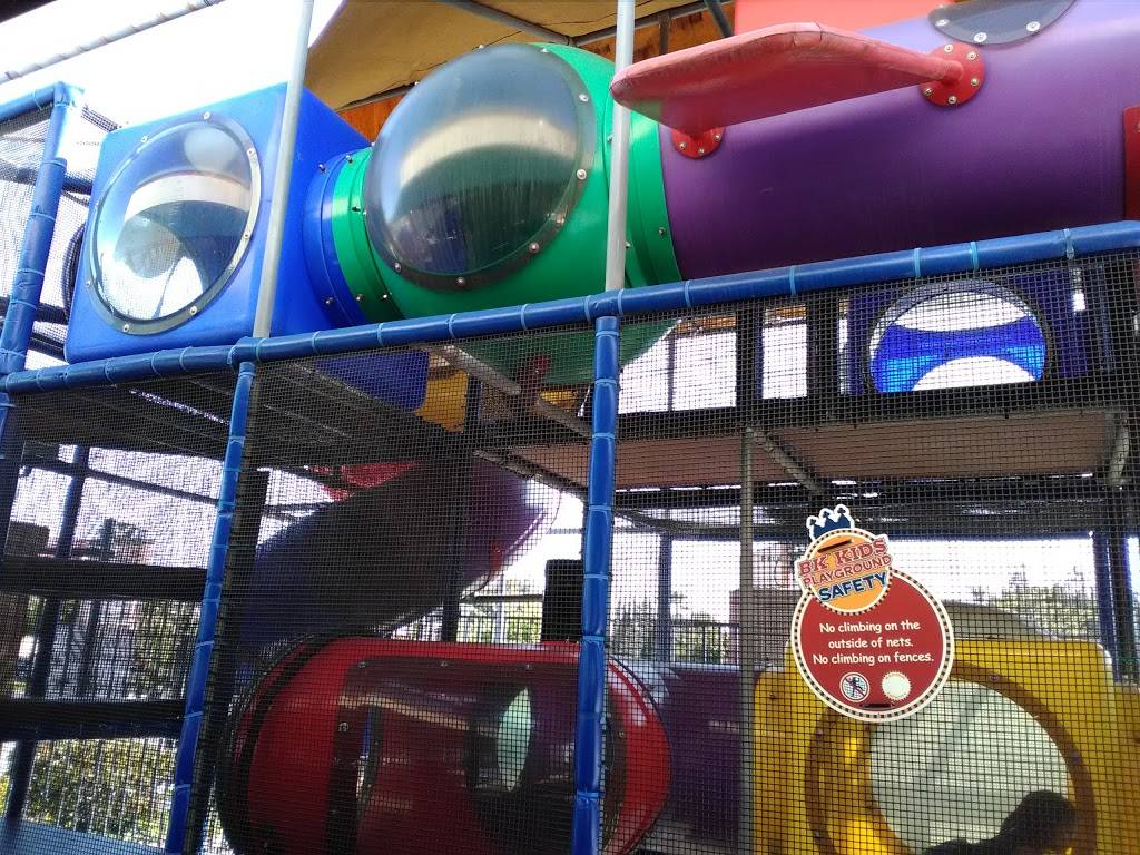 Burger King | restaurant | 1677 S Centre City Pkwy, Escondido, CA 92025, USA | 7608390621 OR +1 760-839-0621