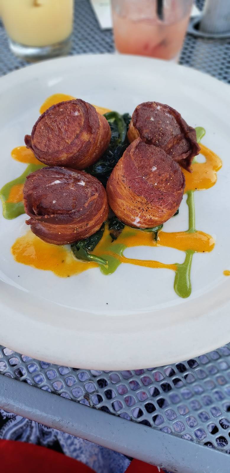 Wonder Bar | restaurant | 3701 Sunset Ave, Atlantic City, NJ 08401, USA | 6093448888 OR +1 609-344-8888