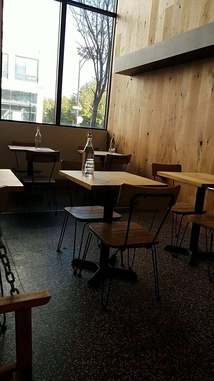 Homegrown Kitchen | restaurant | 916 Main St, Buffalo, NY 14202, USA | 7162358211 OR +1 716-235-8211