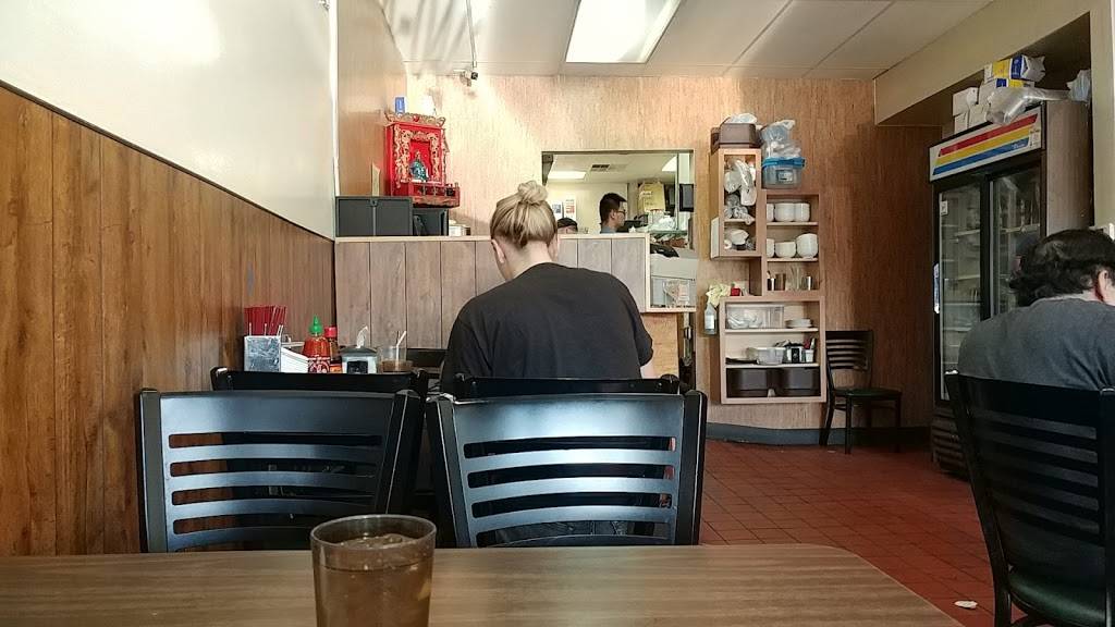 Pho King | restaurant | 207 E 18th St, Oakland, CA 94606, USA | 5104440448 OR +1 510-444-0448