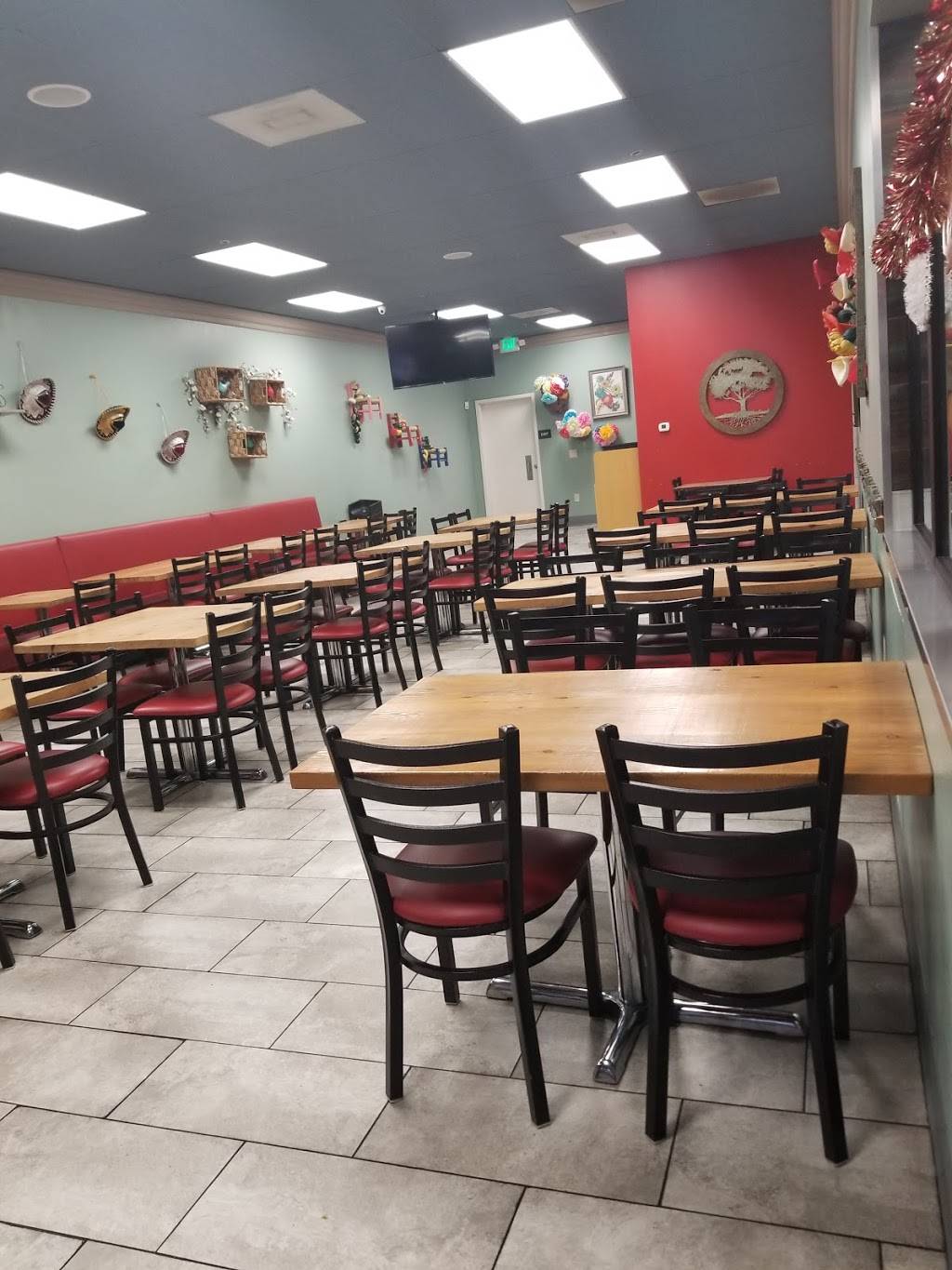 Rosies | restaurant | 32357 Yucaipa Blvd Unit 4, Yucaipa, CA 92399, USA | 9097977906 OR +1 909-797-7906