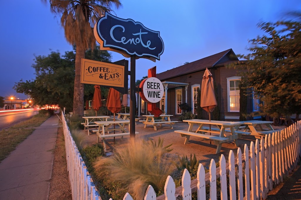 Cenote | restaurant | 1010 E Cesar Chavez St, Austin, TX 78702, USA | 5125241311 OR +1 512-524-1311