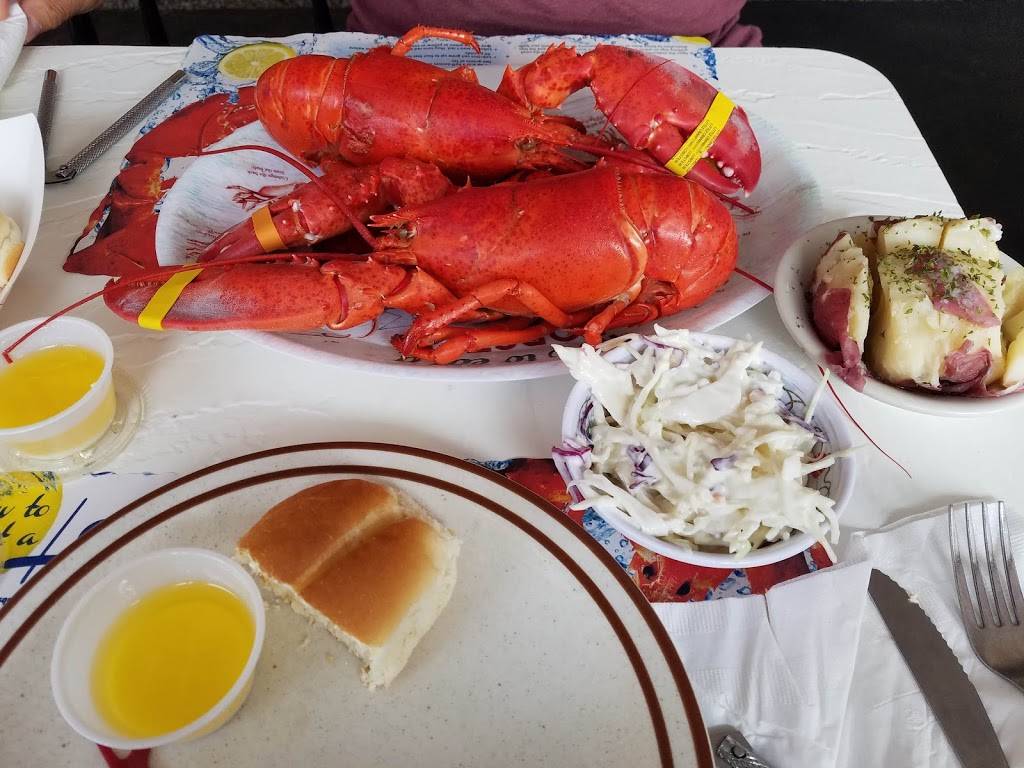 The Lobster Claw Pound & Restaurant | restaurant | 41 Ocean Park Rd, Saco, ME 04072, USA | 2072820040 OR +1 207-282-0040