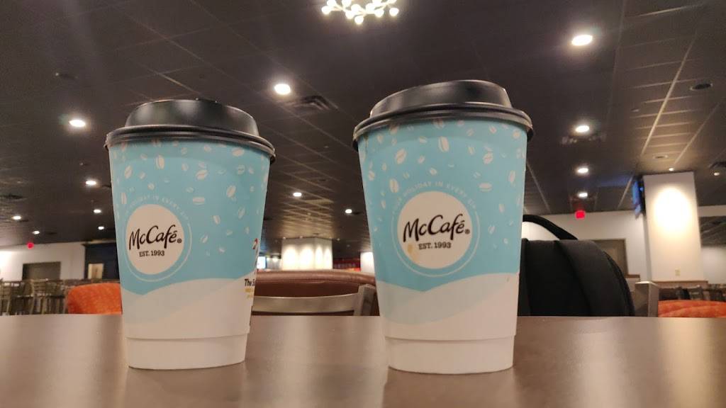 McDonalds | restaurant | Empire State Plaza, Albany, NY 12220, USA | 5184320340 OR +1 518-432-0340