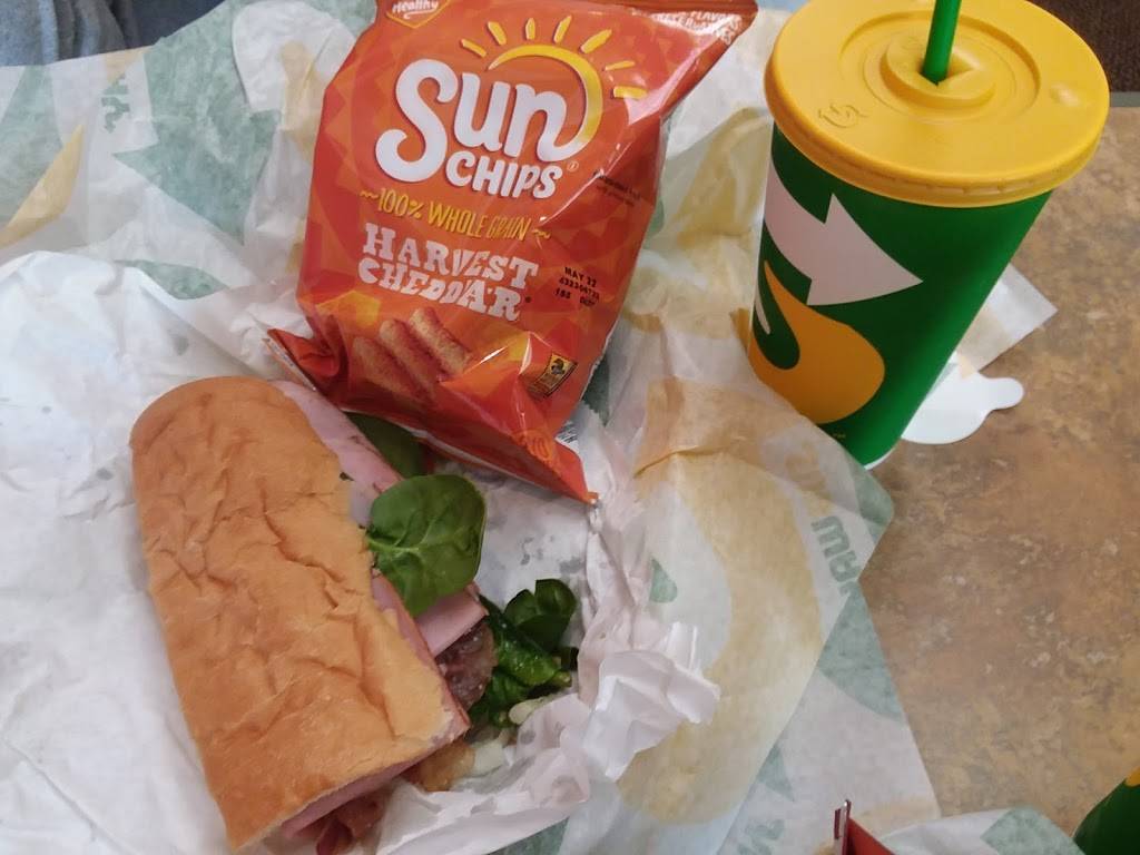 Subway | restaurant | 9623-H E Independence Blvd, Matthews, NC 28105, USA | 7048474424 OR +1 704-847-4424