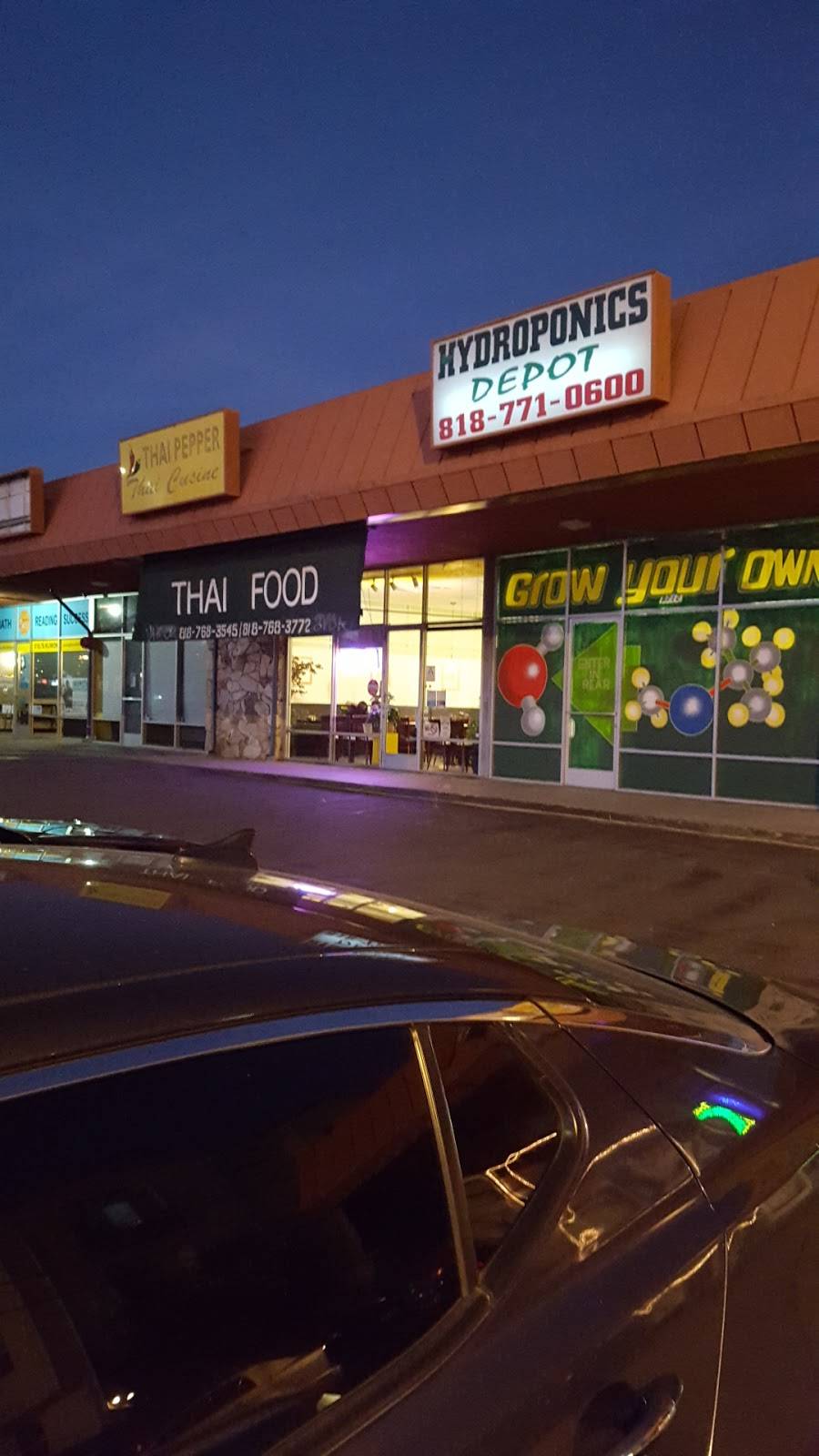 Thai Pepper Restaurant | restaurant | 8714 Sunland Blvd, Sun Valley, CA 91352, USA | 8187683545 OR +1 818-768-3545