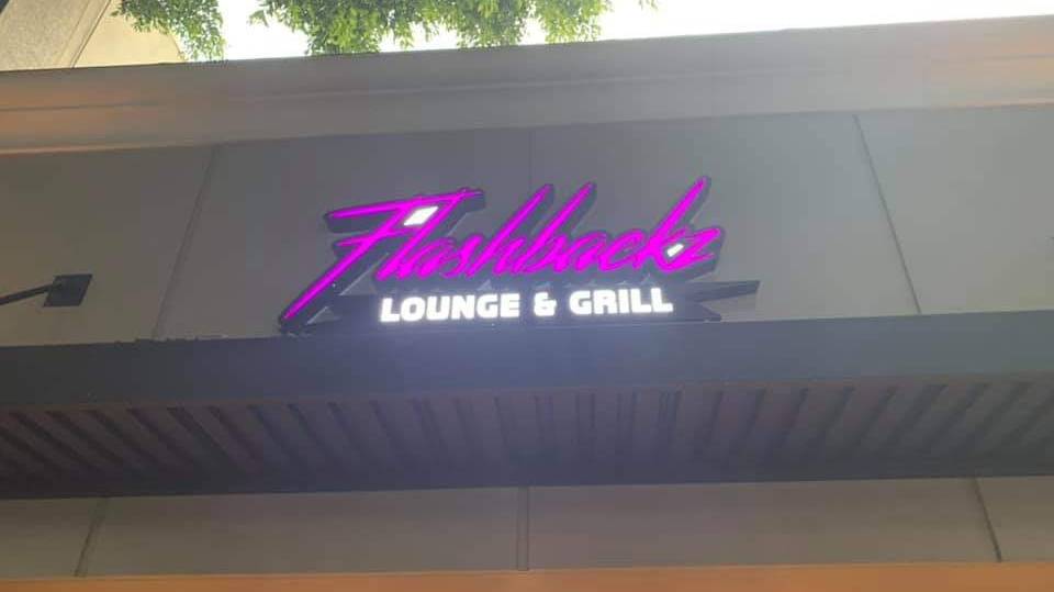 Flashbackz Lounge & Grill | restaurant | 7013 Greenleaf Ave, Whittier, CA 90602, USA | 5626321049 OR +1 562-632-1049