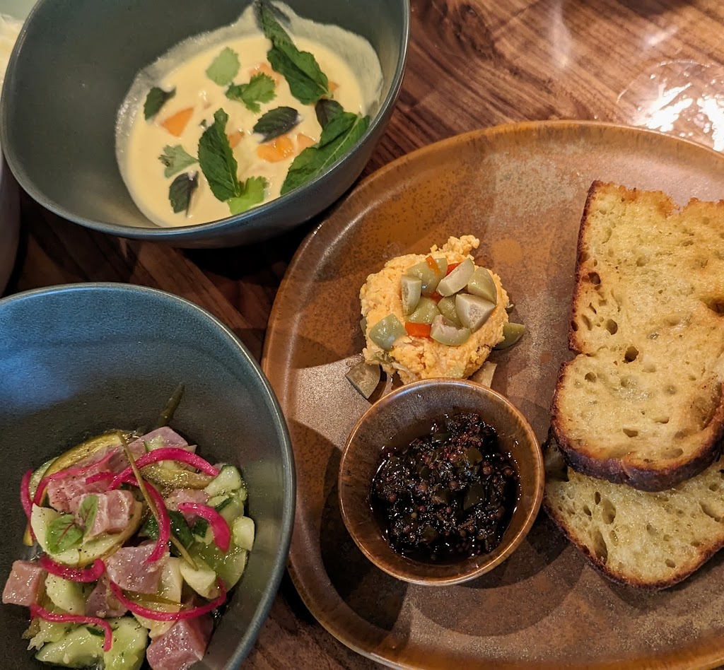 Covey | restaurant | 1610 Tiburon Dr, Wilmington, NC 28403, USA | 9103993501 OR +1 910-399-3501