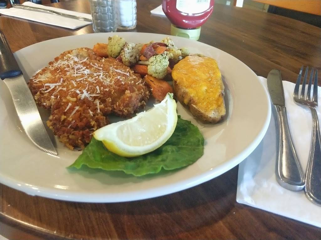 Goose & Chey’s | restaurant | 877 N Lake Blvd, Tahoe City, CA 96145, USA | 5308071003 OR +1 530-807-1003