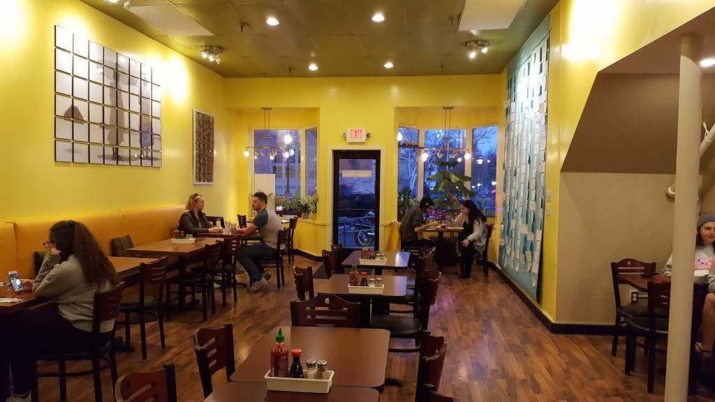 Crazy Noodles | restaurant | 36 Main St, Amherst, MA 01002, USA | 4132533287 OR +1 413-253-3287