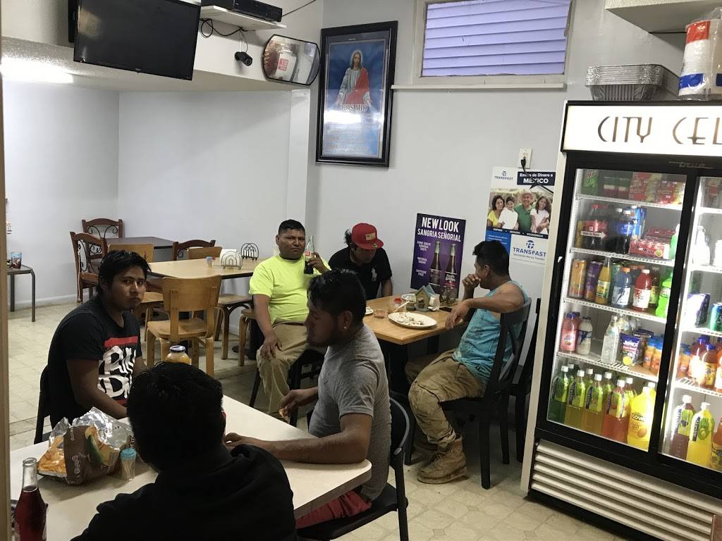 El Oaxaqueno tienda y taqueria | restaurant | 439 East Ave, Hamilton, OH 45011, USA | 5138923425 OR +1 513-892-3425