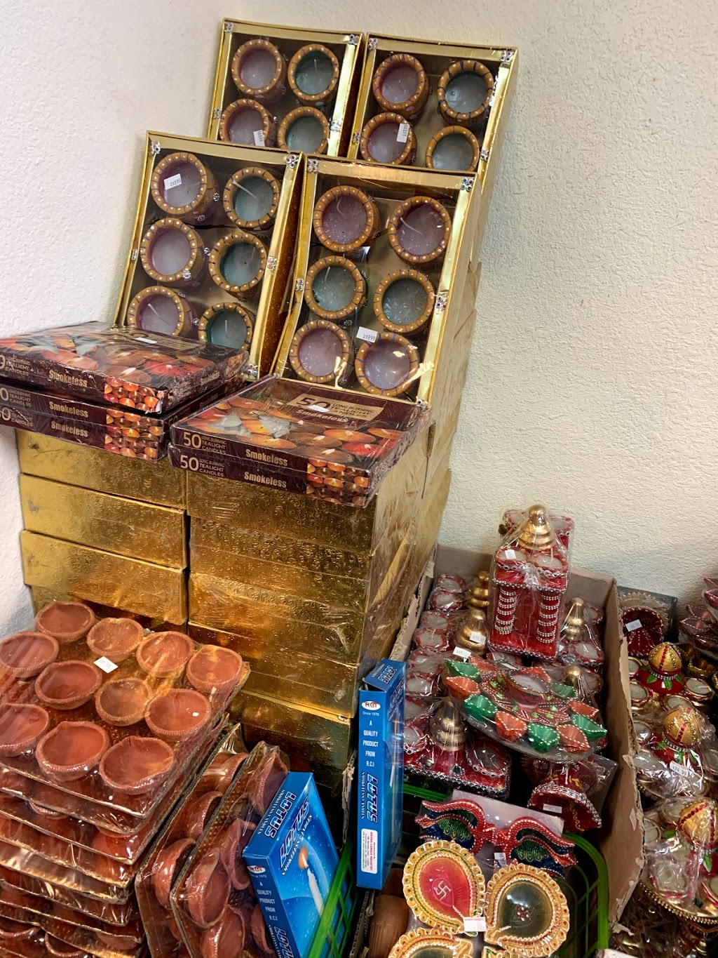 Nanak Sweets & Spices | restaurant | 3351 Panama Ln, Bakersfield, CA 93313, USA | 6618270707 OR +1 661-827-0707