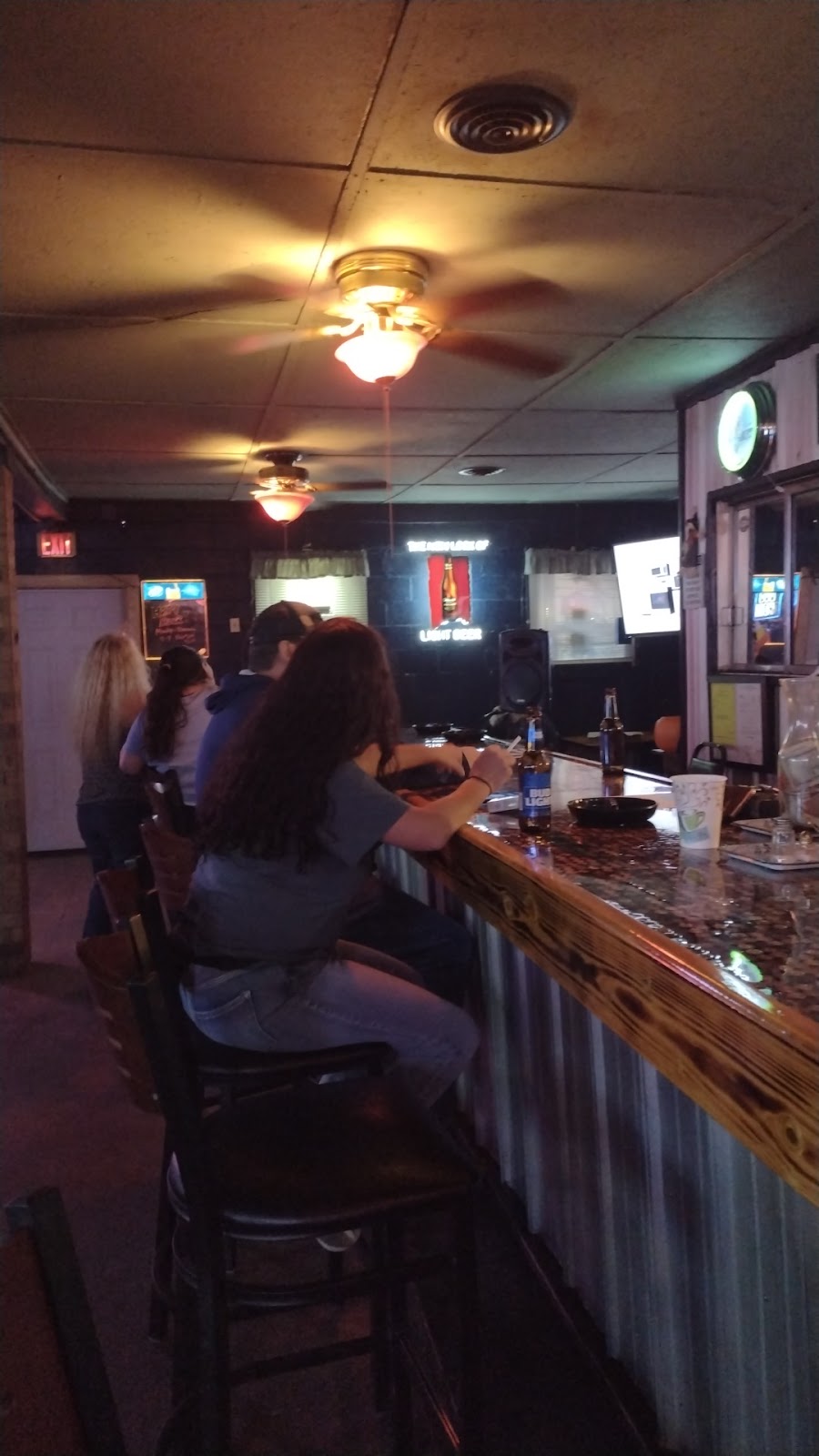 Sierra Tavern | restaurant | 1110 W Broadway St, Morrilton, AR 72110, USA | 5012154140 OR +1 501-215-4140