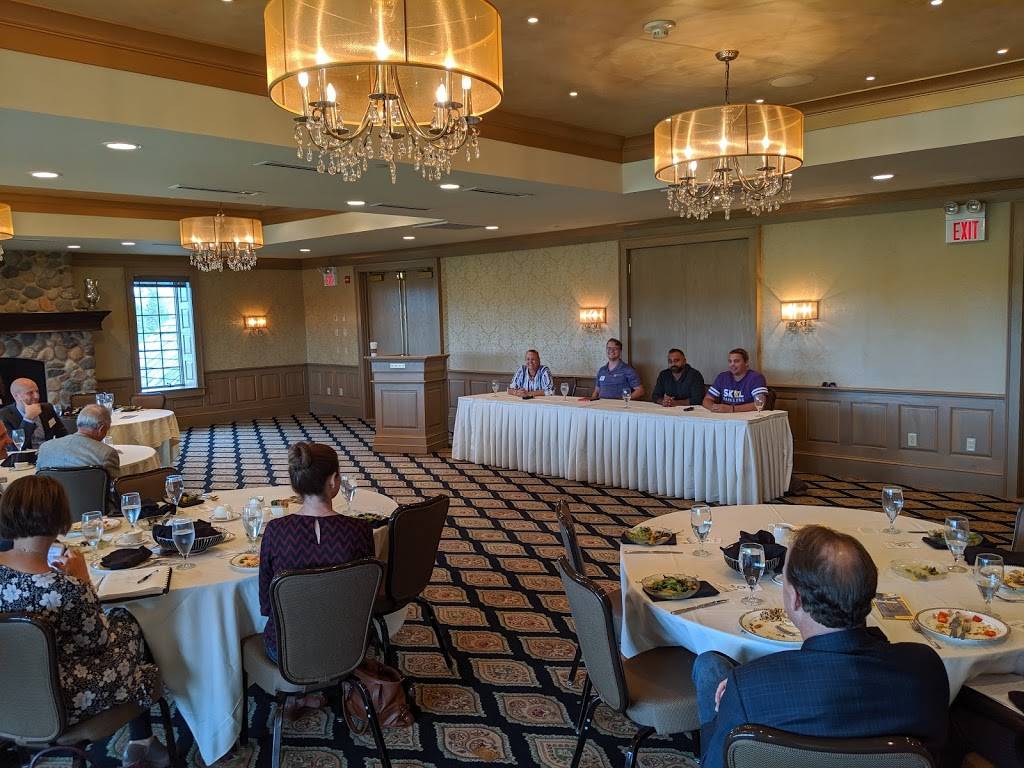 Rush Creek Golf Club | restaurant | 7801 County Rd 101, Maple Grove, MN 55311, USA | 7634940400 OR +1 763-494-0400