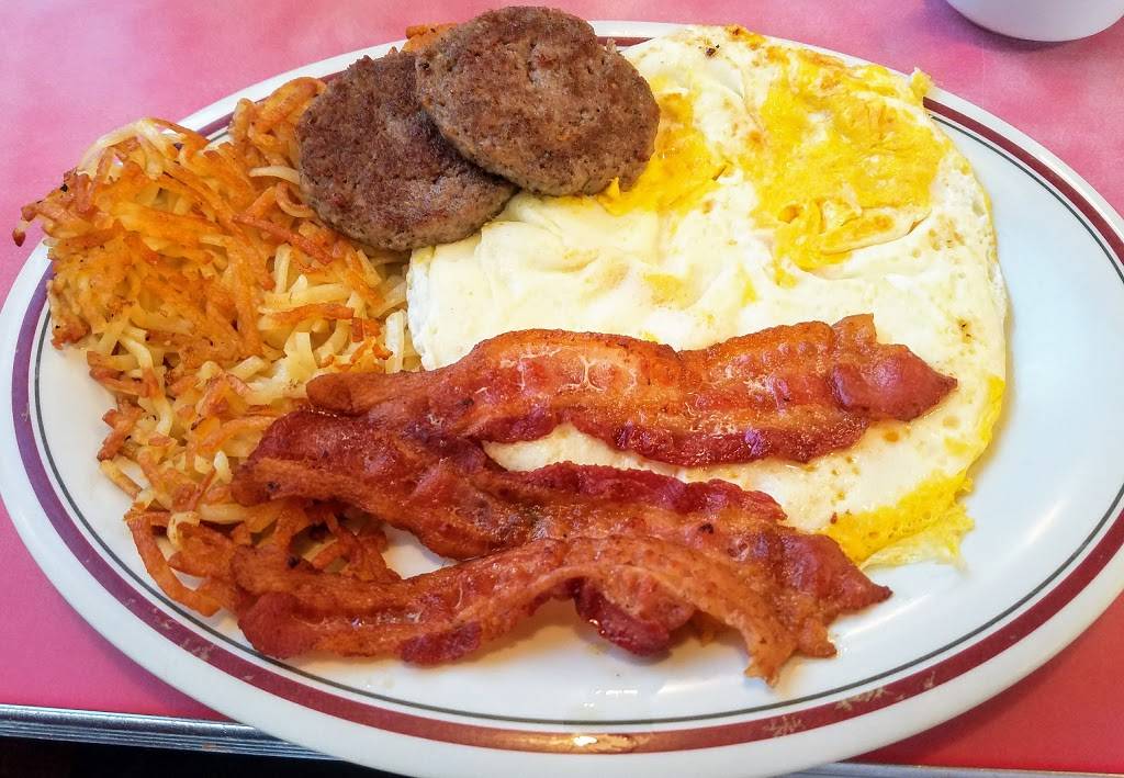 Huddle House | restaurant | 5000 Park Ave W, Seville, OH 44273, USA | 3307691600 OR +1 330-769-1600