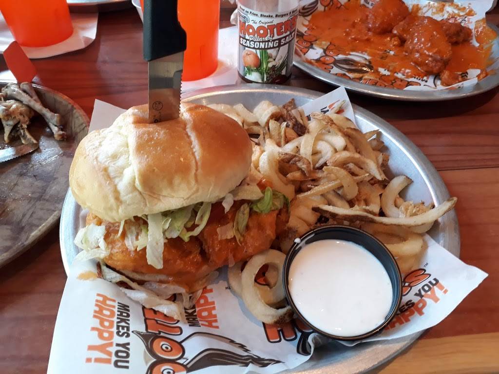 Hooters | Westminster | restaurant | 1111 W 120th Ave, Westminster, CO 80234, USA | 3039914668 OR +1 303-991-4668
