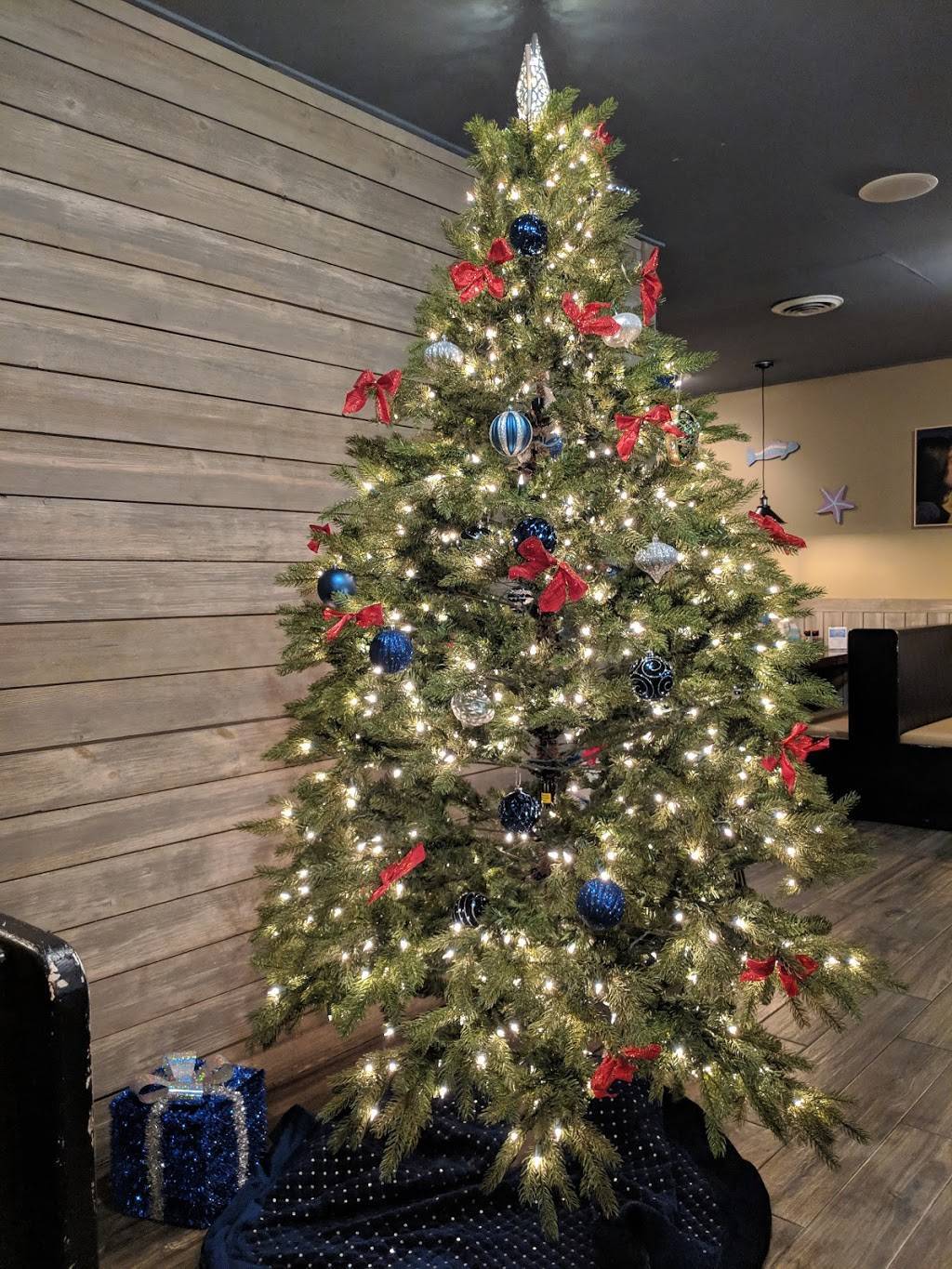 The Cove Restaurant | restaurant | 2633 Holden Beach Rd SW, Supply, NC 28462, USA | 9108462633 OR +1 910-846-2633