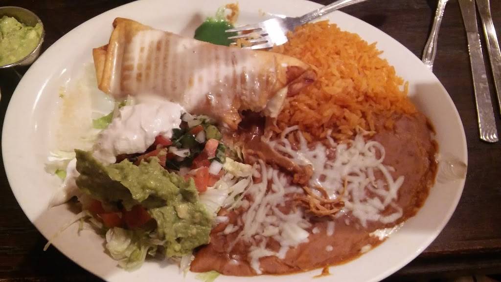 Little Mexico | restaurant | 102 W 9th St, Alton, IL 62002, USA | 6184331610 OR +1 618-433-1610
