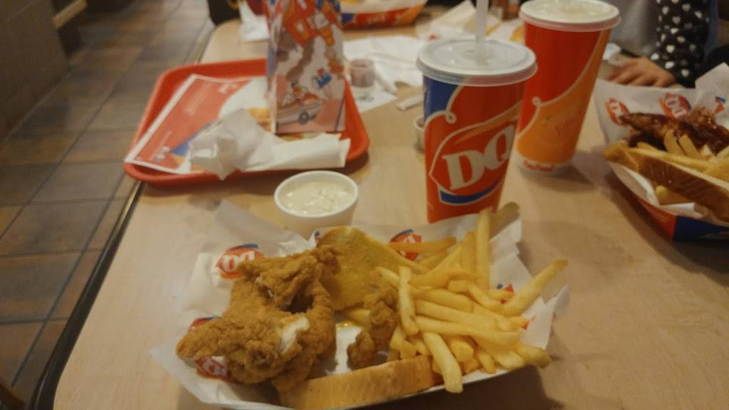 Dairy Queen Grill & Chill | restaurant | 702 S Church St, Wentzville, MO 63385, USA | 6363279000 OR +1 636-327-9000