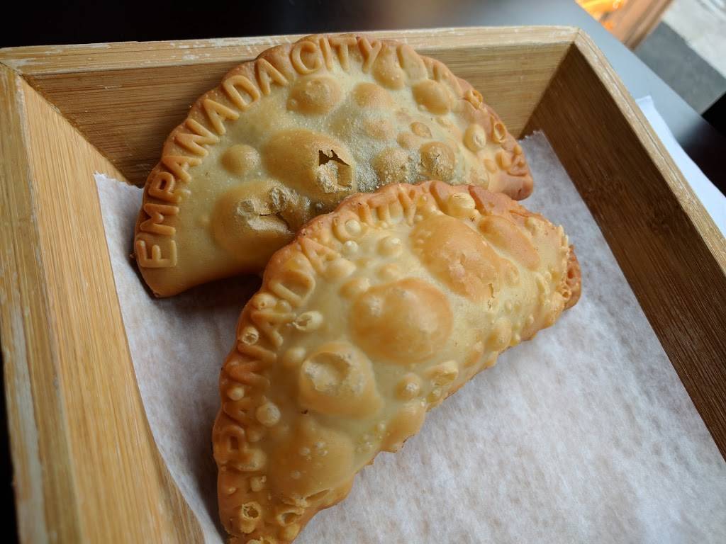 Empanada City | cafe | 363 Lincoln Rd, Brooklyn, NY 11225, USA | 7183635252 OR +1 718-363-5252
