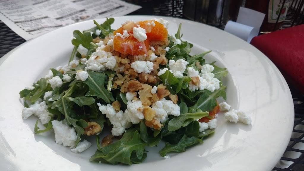 Governors Tavern | restaurant | 14 S 7th St, Hudson, NY 12534, USA | 5186975609 OR +1 518-697-5609