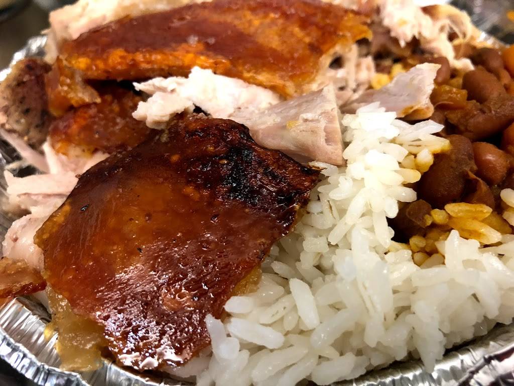 Lechonera La Isla | restaurant | 256 E 125th St, New York, NY 10035, USA | 2129961972 OR +1 212-996-1972