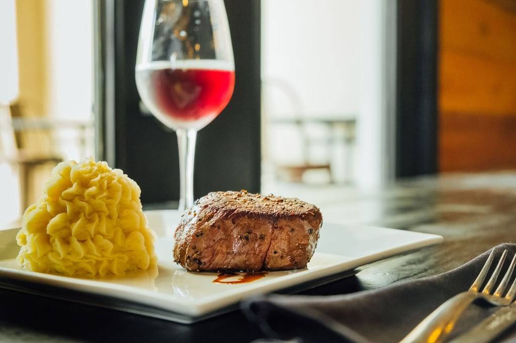 Tony Bs Texas Kitchen | restaurant | 101 Lipscomb St, Quitman, TX 75783, USA | 9034923510 OR +1 903-492-3510