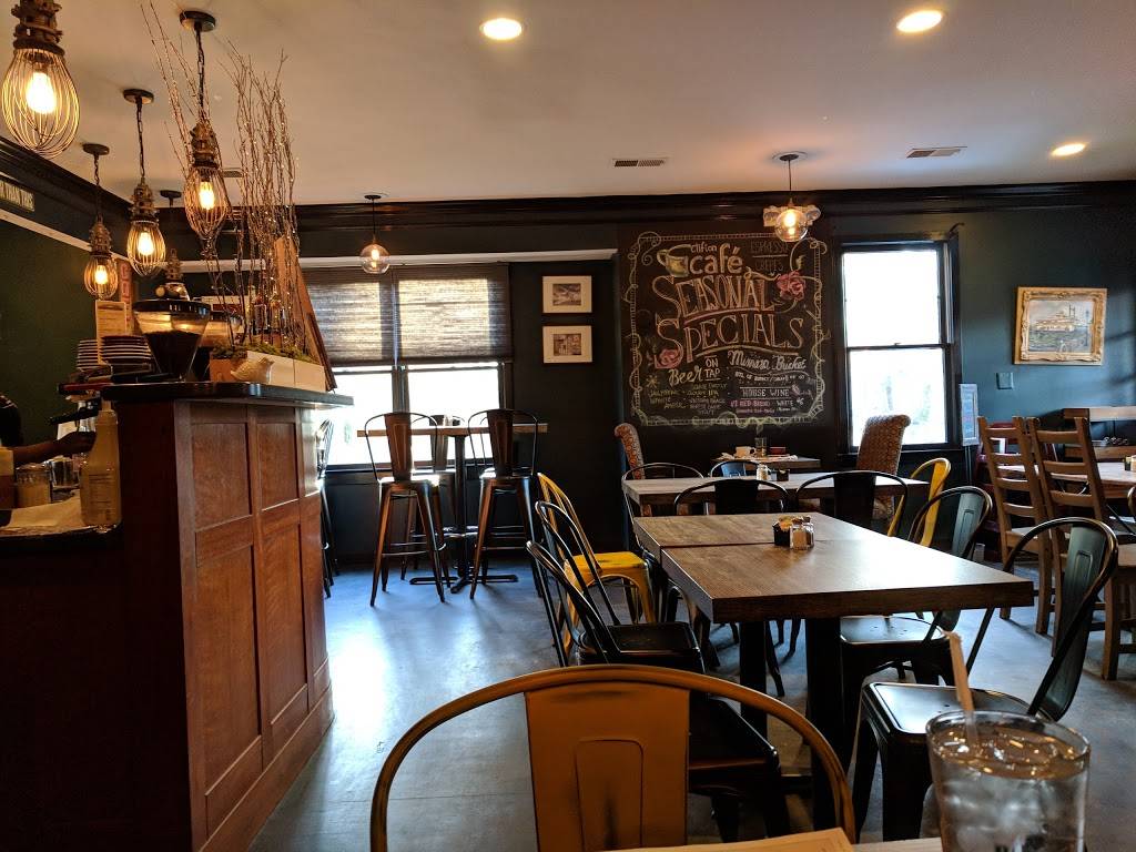 Clifton Cafe | cafe | 7144 Main St, Clifton, VA 20124, USA | 7038302424 OR +1 703-830-2424