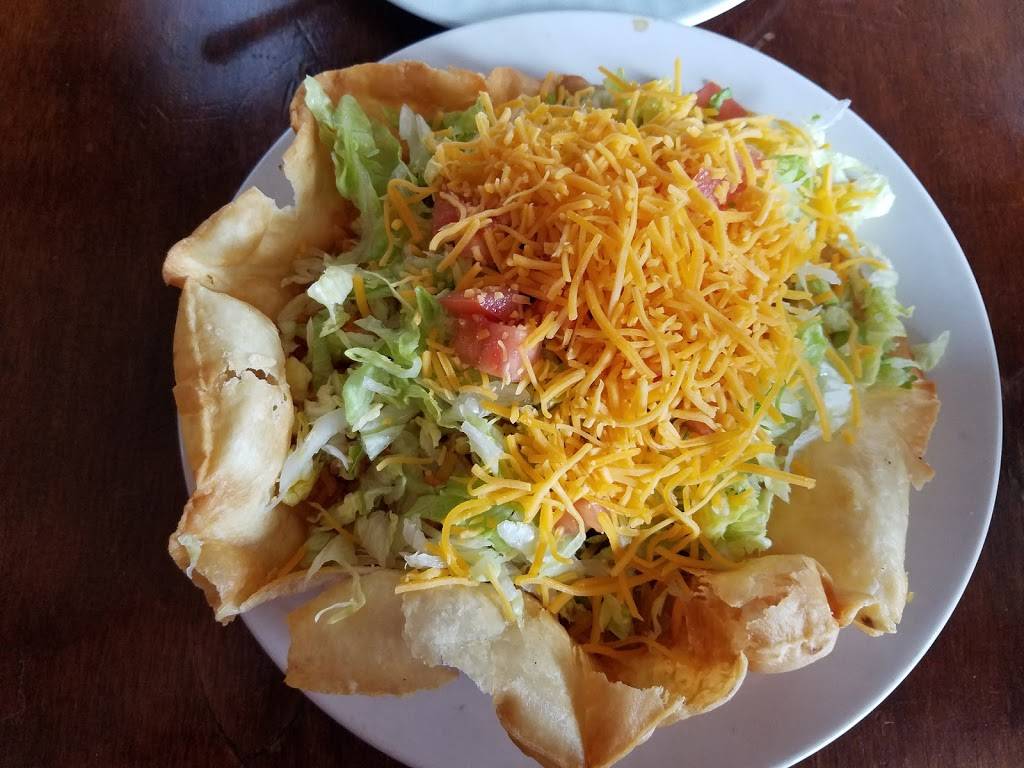 Cadillac Bar | restaurant | 212 S Flores St, San Antonio, TX 78204, USA | 2102235533 OR +1 210-223-5533