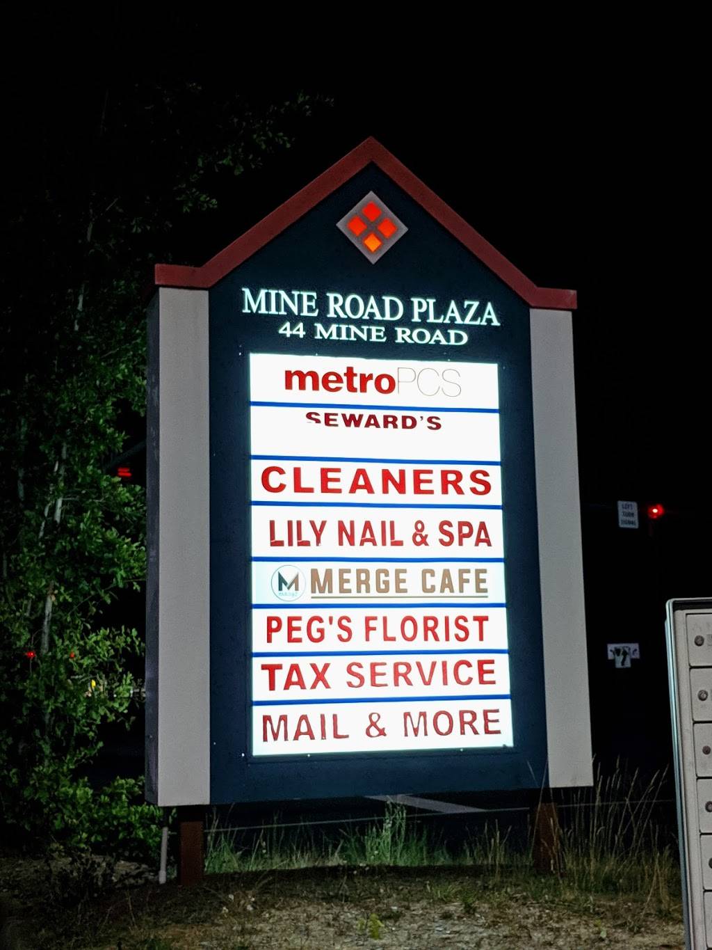 Merge Cafe | restaurant | 44 Mine Rd #7, Stafford, VA 22554, USA | 5404264142 OR +1 540-426-4142