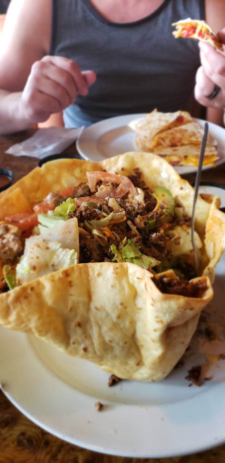 Nicks Pizza & Sports Bar | restaurant | 707 NE 181st Ave, Portland, OR 97230, USA | 5034891890 OR +1 503-489-1890