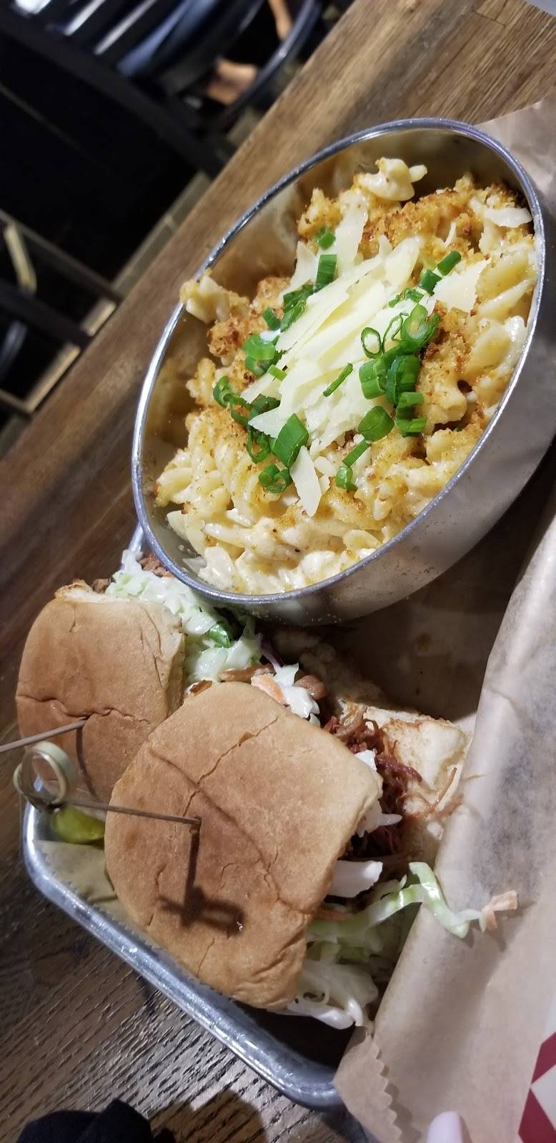 Growler USA - Katy | restaurant | 1443 FM 1463 #100, Katy, TX 77494, USA | 2813964277 OR +1 281-396-4277