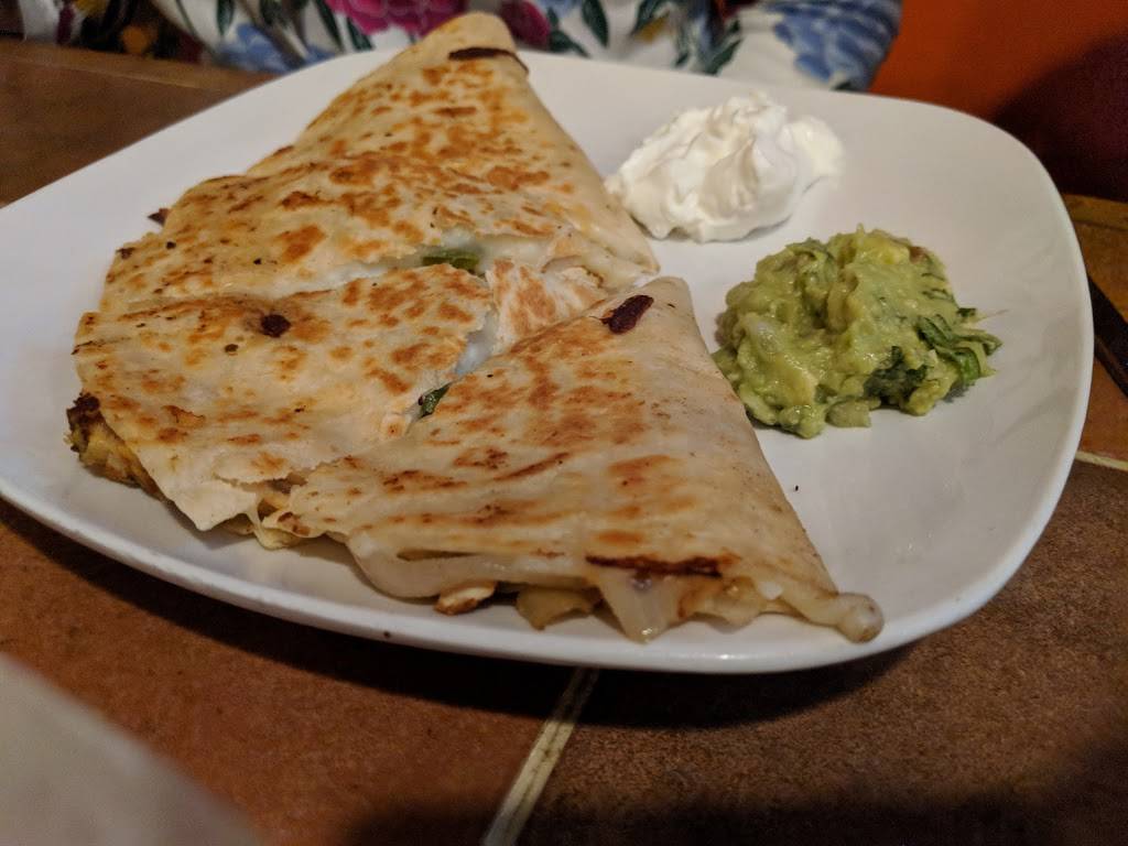 Dulcinea Bar and Grill | restaurant | 9103 Gaither Rd, Gaithersburg, MD 20877, USA | 2408014965 OR +1 240-801-4965