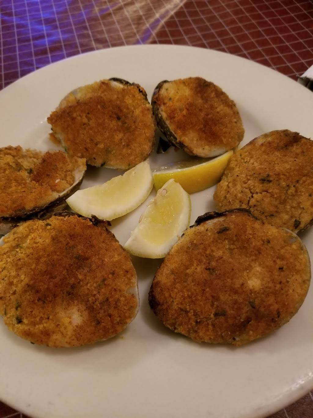 Dinos Italian Pizza & Italian Restaurant | restaurant | 7004 W Higgins Ave, Chicago, IL 60656, USA | 7737634077 OR +1 773-763-4077