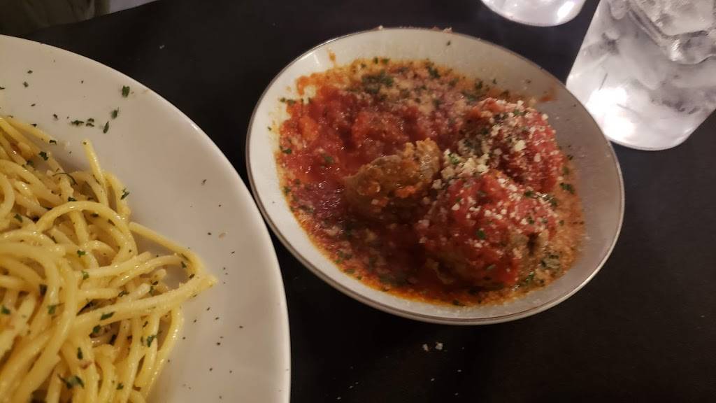 Wades Pastabilities | restaurant | 2315 West Ave, Ashtabula, OH 44004, USA | 4402619023 OR +1 440-261-9023