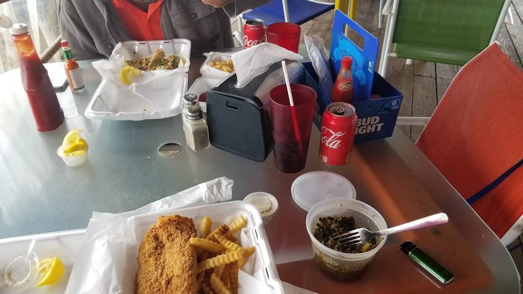 Louis Bait Camp Inc. RESTAURANT | restaurant | 3510 Hwy 6, Hitchcock, TX 77563, USA | 4099359050 OR +1 409-935-9050