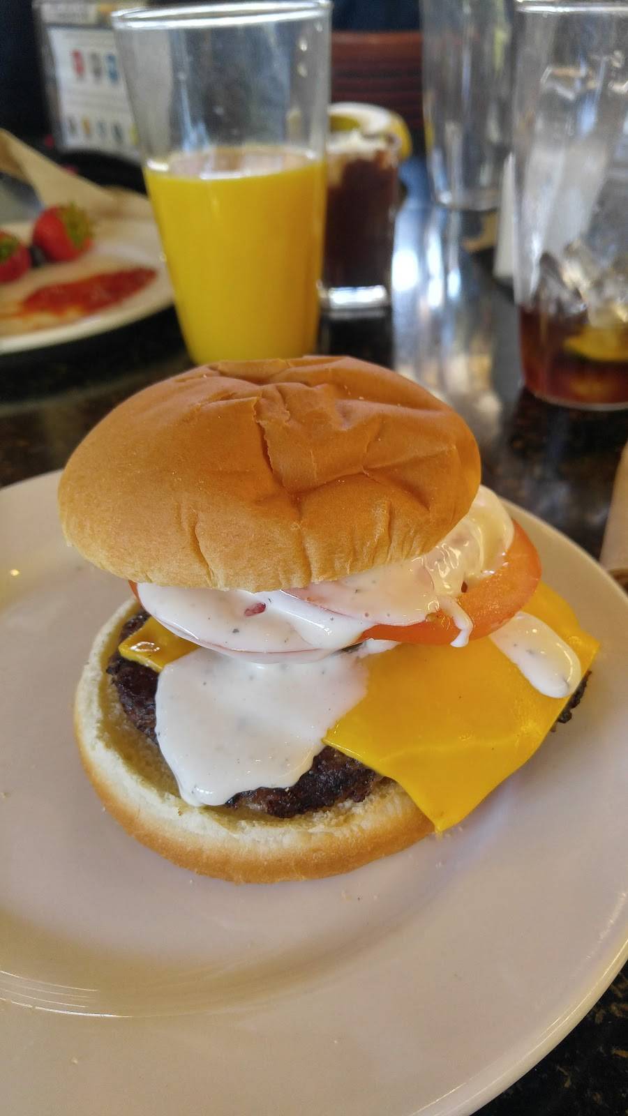 Segundo Dining Commons | restaurant | 663 Sprocket Bikeway, Davis, CA 95616, USA | 5307520135 OR +1 530-752-0135