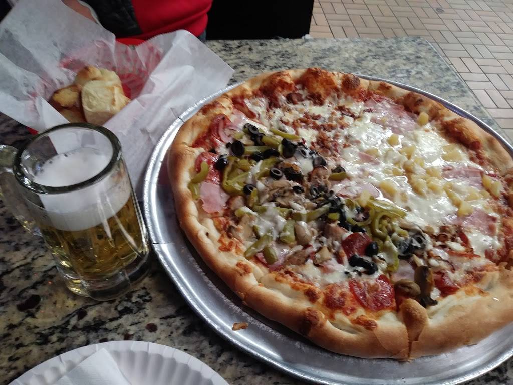 Leos Pizza | restaurant | 6720 Coral Way, Miami, FL 33155, USA | 3056614281 OR +1 305-661-4281