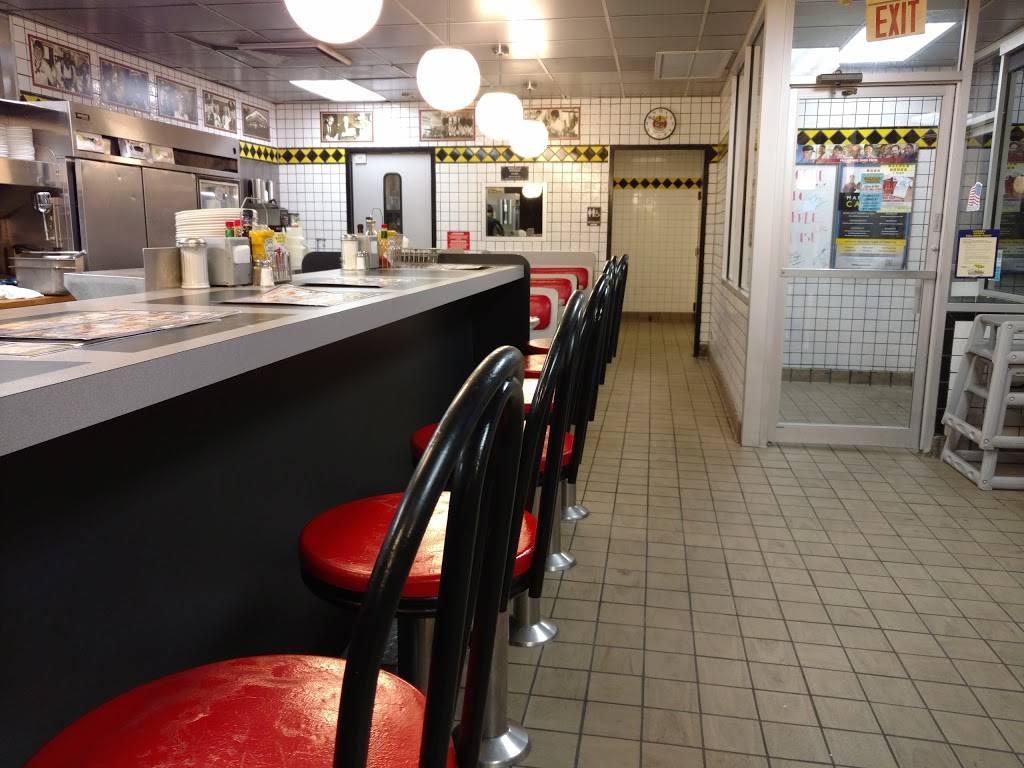 Waffle House | meal takeaway | 5872 Okeechobee Rd, Fort Pierce, FL 34947, USA | 7724603194 OR +1 772-460-3194