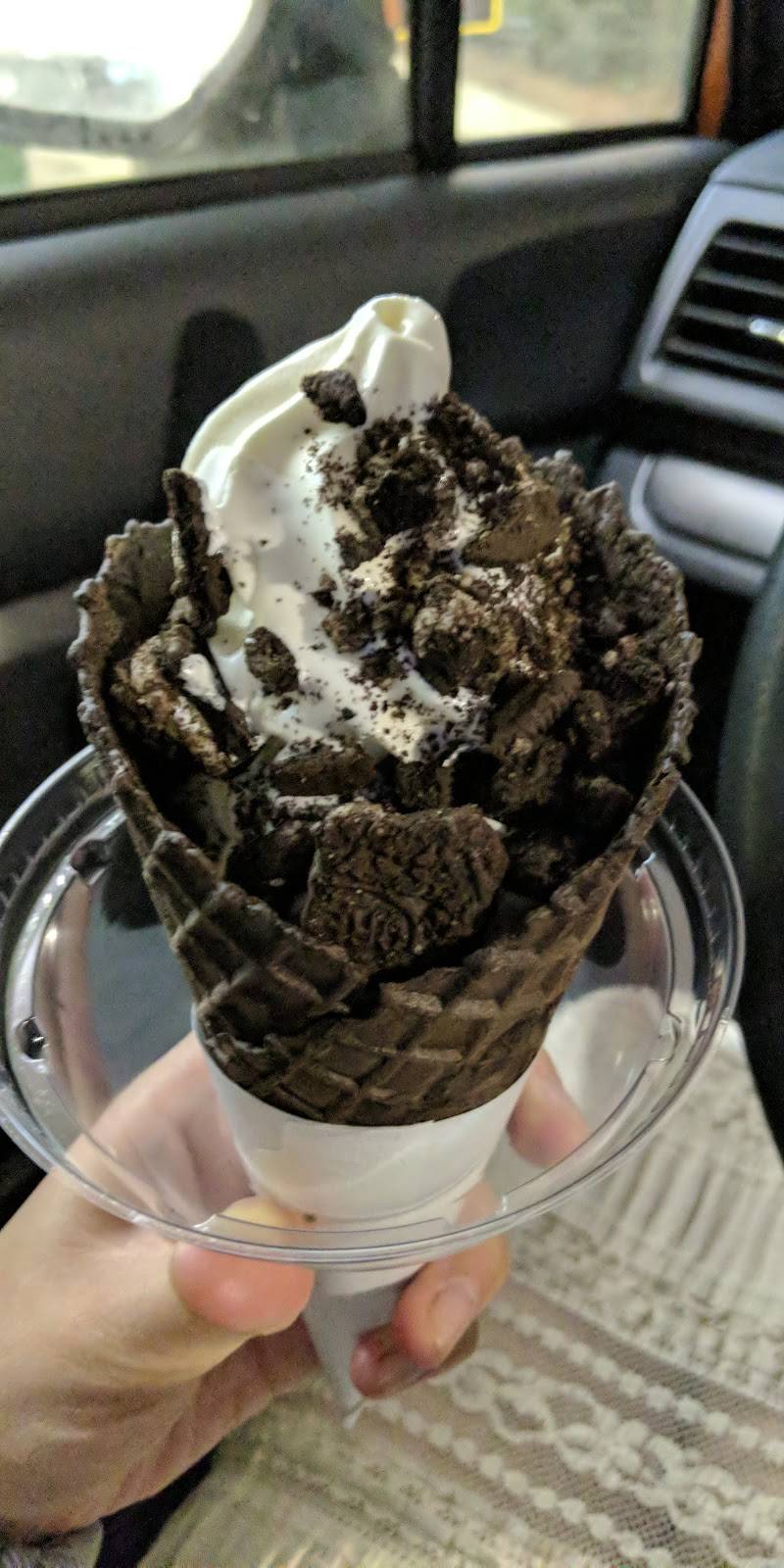 Sonic Drive-In | restaurant | 11237 E Arapahoe Pl, Centennial, CO 80112, USA | 3037900629 OR +1 303-790-0629