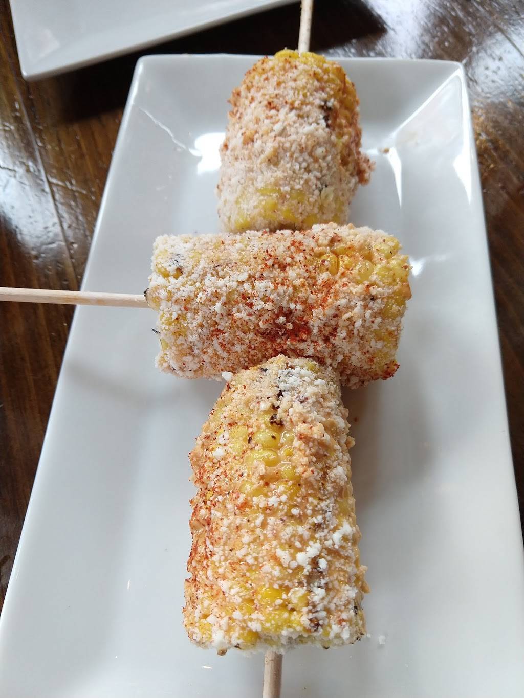 El Camion Cantina | restaurant | 194 Avenue A, New York, NY 10009, USA | 2125335436 OR +1 212-533-5436