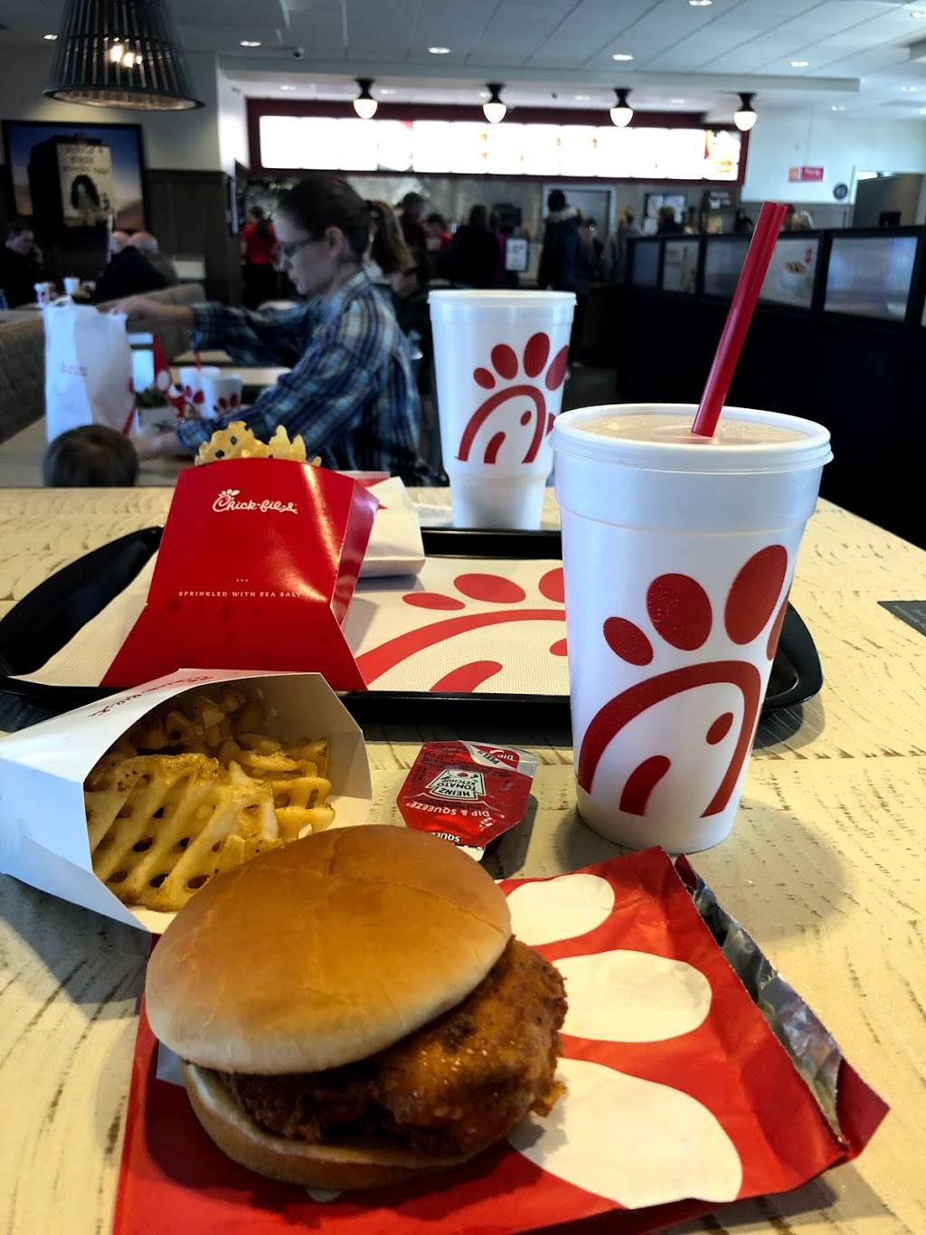 Chick-fil-A | restaurant | 1197 GA-50 W, Tifton, GA 31793, USA | 2293870011 OR +1 229-387-0011