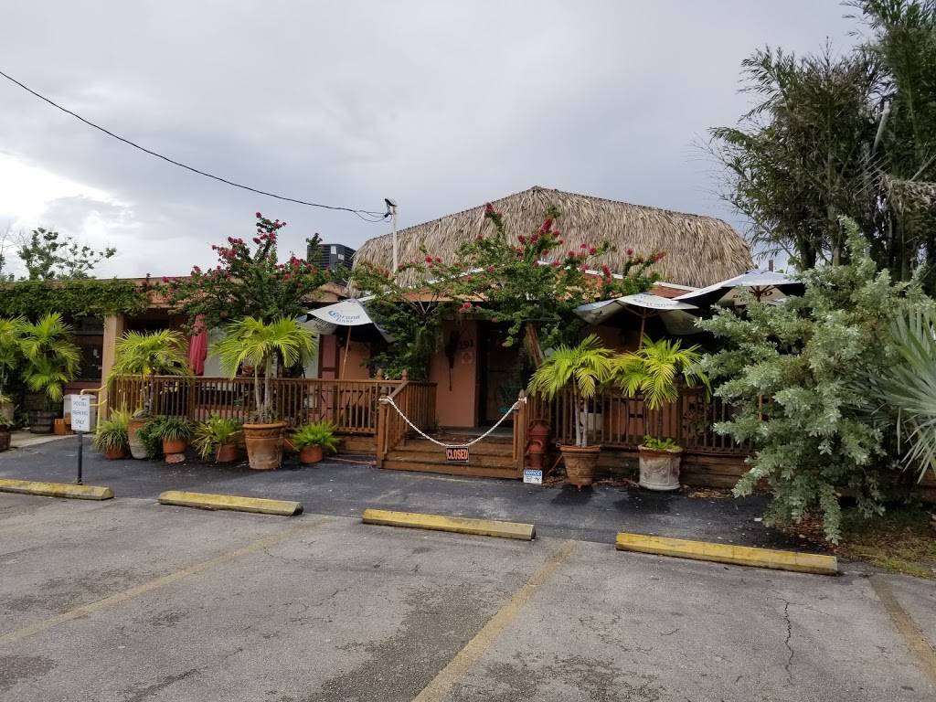 Havana Café of the Everglades | restaurant | 191 Smallwood Dr, Chokoloskee, FL 34138, USA | 2396952214 OR +1 239-695-2214