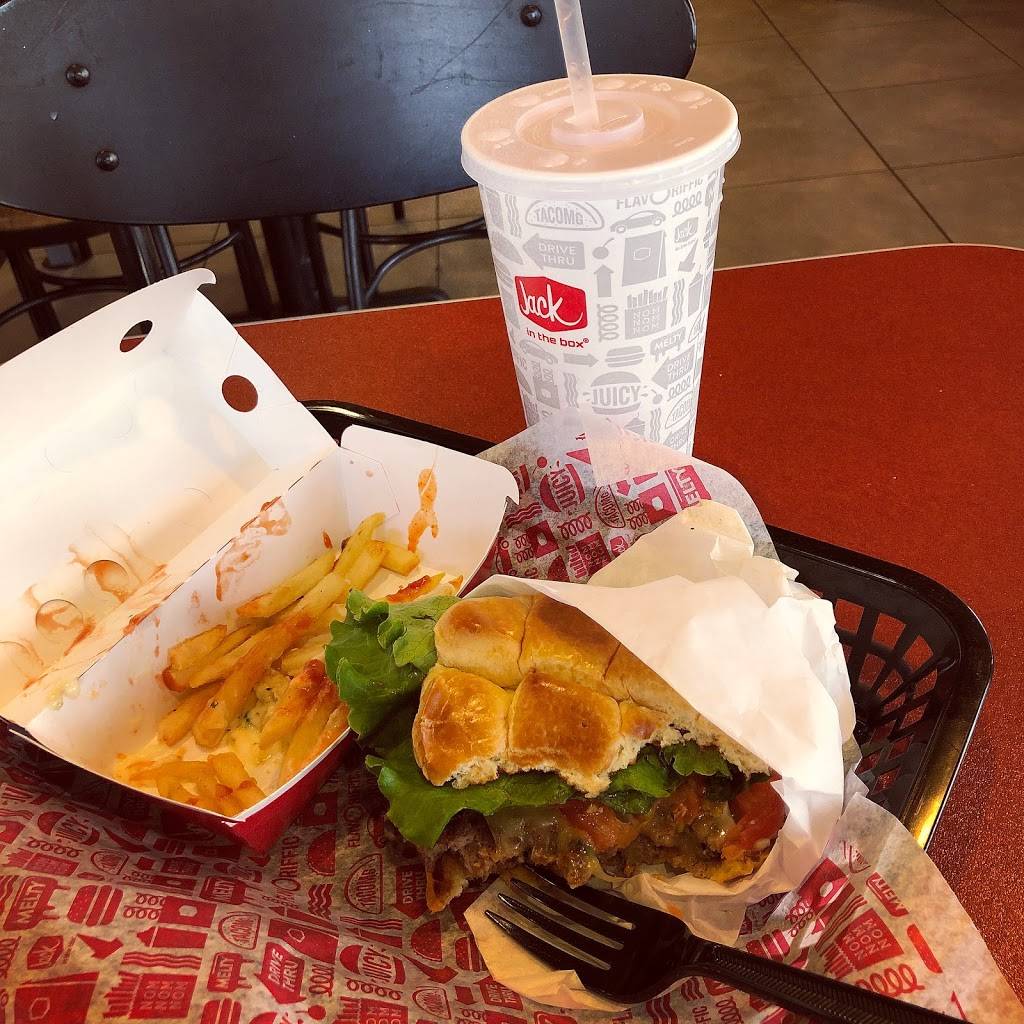 Jack in the Box | restaurant | 500 E 4th St, Perris, CA 92570, USA | 9519432600 OR +1 951-943-2600