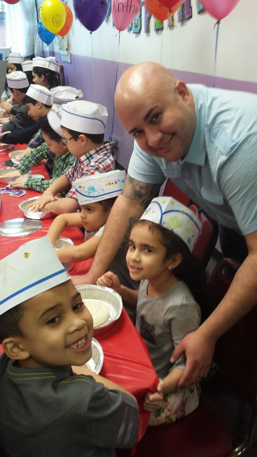 John Anthony’s Pizzeria | restaurant | 1056 Franklin Ave, Valley Stream, NY 11580, USA | 5162563300 OR +1 516-256-3300